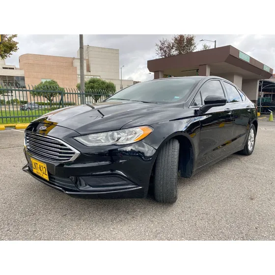 Ford Fusion S 2.5