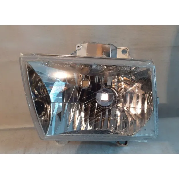 Faro Derecho Mazda B2200 B2600 2004/2006