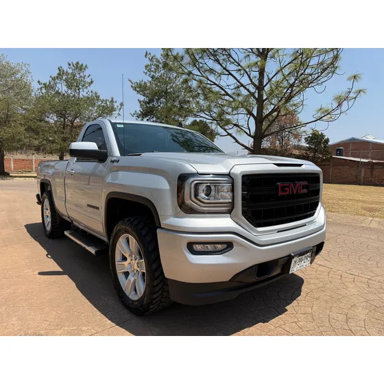 Gmc Sierra 5.4 Cabina Regular Sle 4x4 At