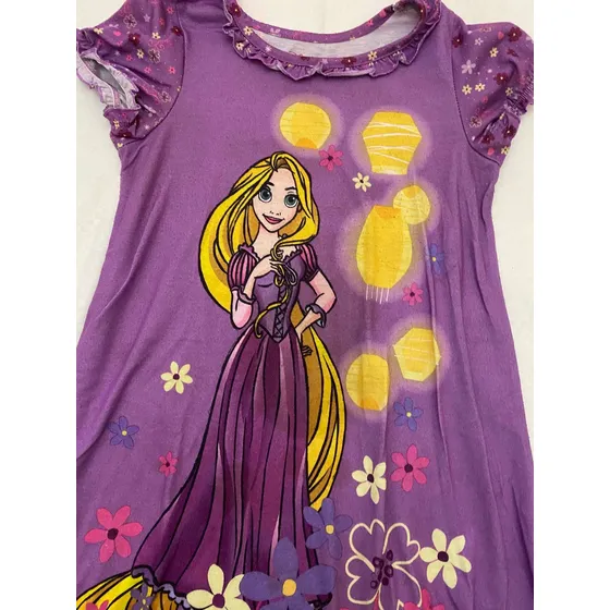 Bata De Niña Rapunzel Talla 7/8. Usada