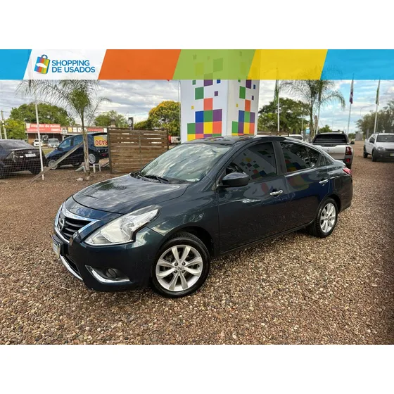Nissan Versa Extra Full