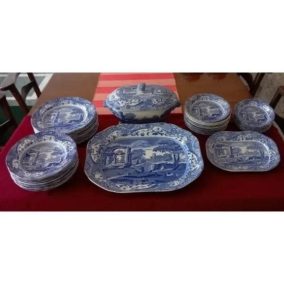 Vajilla Inglesa Marca  Spode , Para 10 Personas.