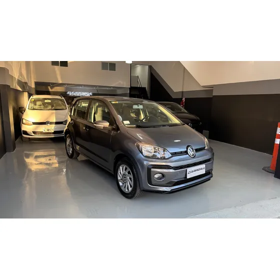 Volkswagen Up! 1.0 High Up! 75cv 5 P