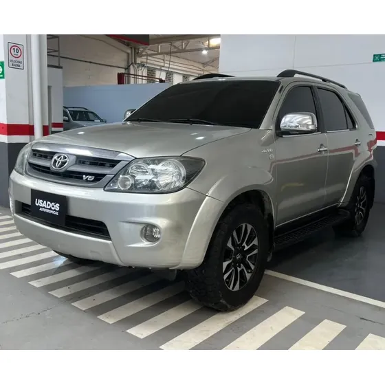 Toyota Fortuner 2008 4.0 Sr5