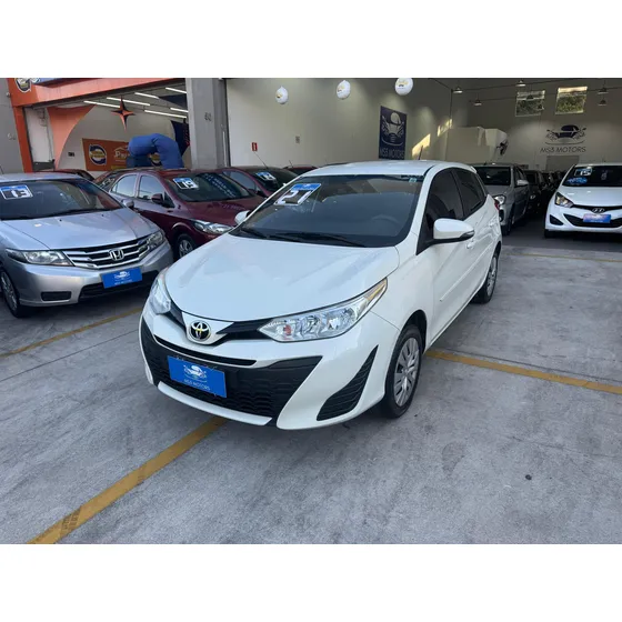 Toyota Yaris 1.3 Xl Live 16v Cvt 5p