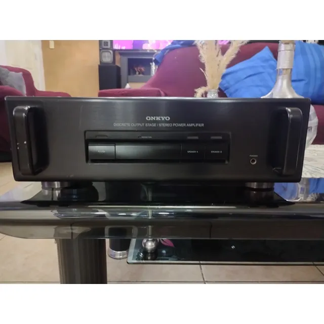 Amplificador Onkyo M-501 Estereo Japones Calidad Y Potencia Negro 150 W