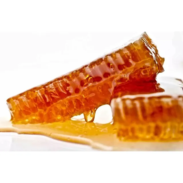 Panal De Abeja Multifloral  Miel  100% Pura X 250 Gramos