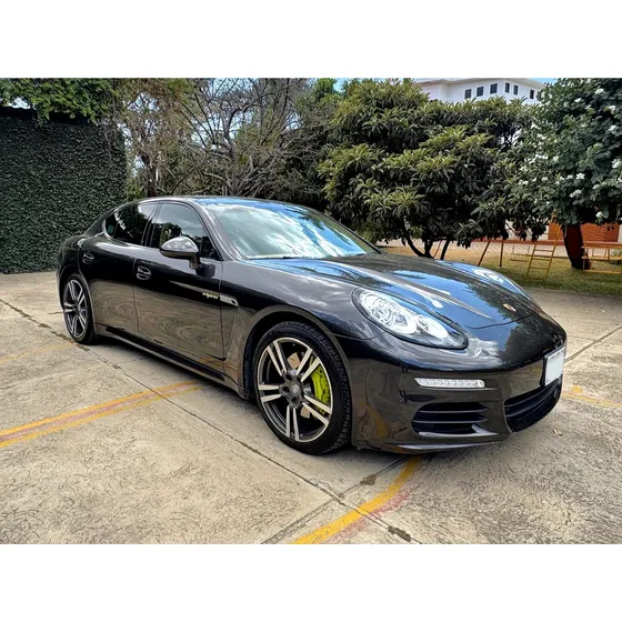 Porsche Panamera 3.0 S E-hybrid At