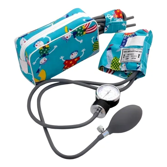 Tensiómetro aneroide pediátrico Coronet HS-20C color celeste y diseño infantil