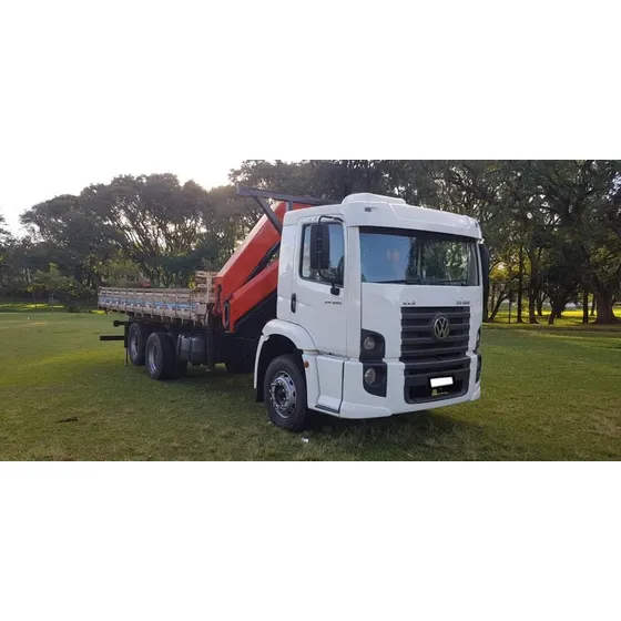 Vw 24.250 Ano 2010 Volkswagen Constellation Com Munck Dívida