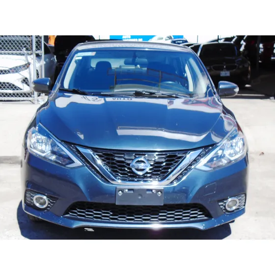 Nissan Sentra 1.8 Advance Cvt