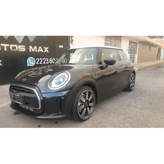Mini Cooper Essential 1.5 Turbo