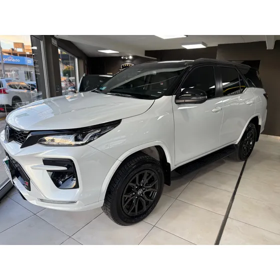 Toyota Sw4 2.8 Tdi Gr-s 4x4 7as 6at