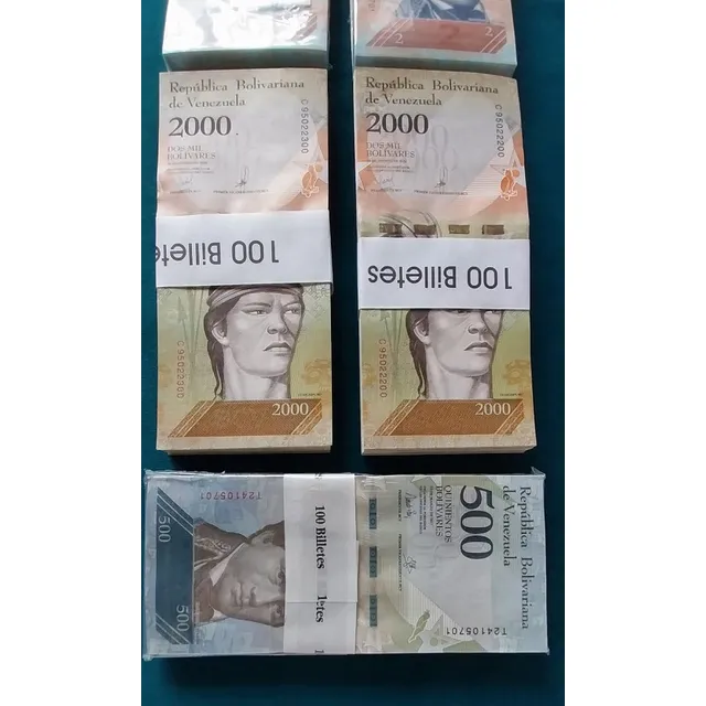 Vendo Pacas  Fajos  De 100 Billetes C/u. Sin Circulación.