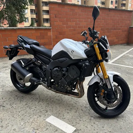Yamaha Fz8