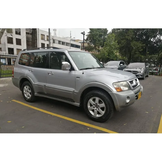 Mitsubishi Montero 3.8 V67