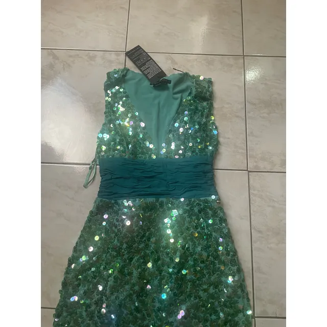 Vestido Bcbgmaxazaria Talla Xs De Fiesta De Lentejuelas