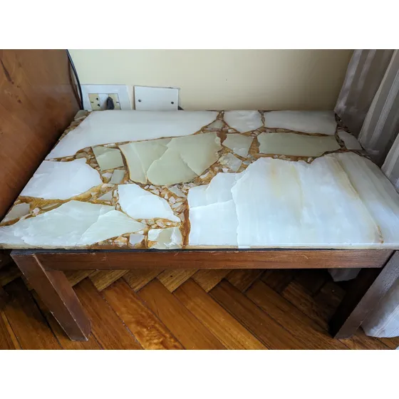 Mesa Ratona- Patas Madera- Tapa Escallas Mármol- Sin Envio
