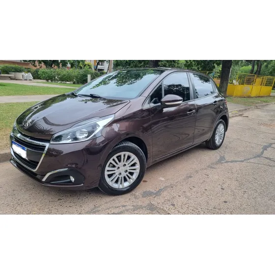 Peugeot 208 1.6 Allure Nav Tiptronic