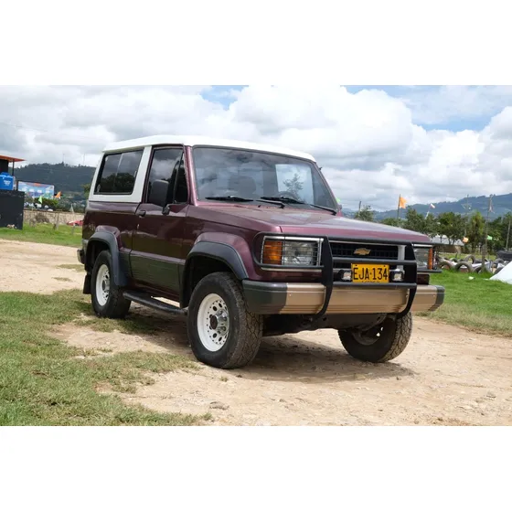 Chevrolet Trooper 2.300