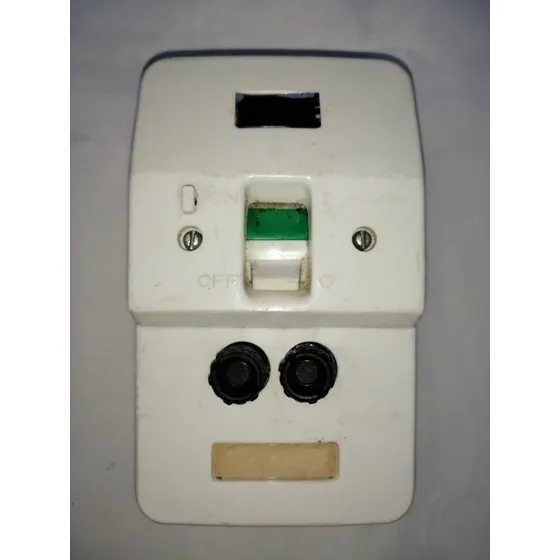 Llave Ticino 250v