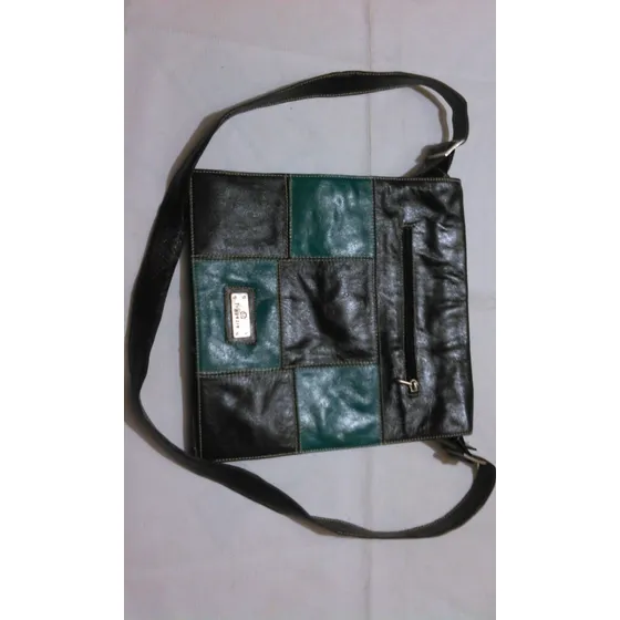 Bandolero De Piel Marca Trapezio Usado 