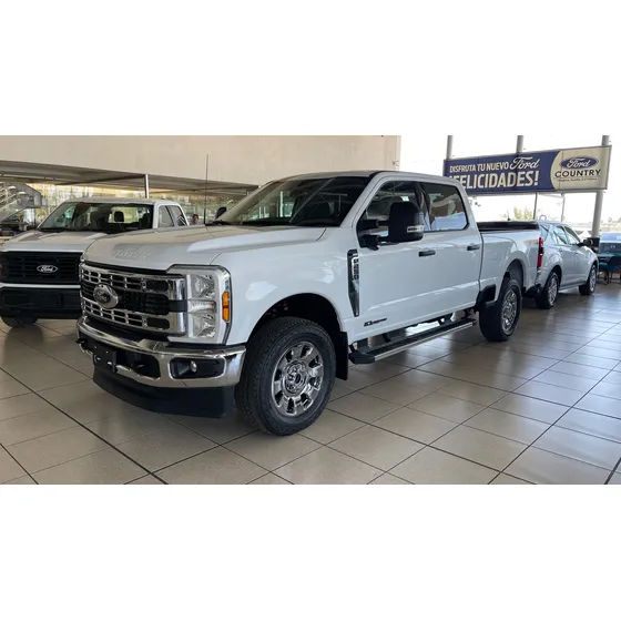 Ford F-250 6.7l Super Duty Cab Dob Diesel 4x4 At Xlt