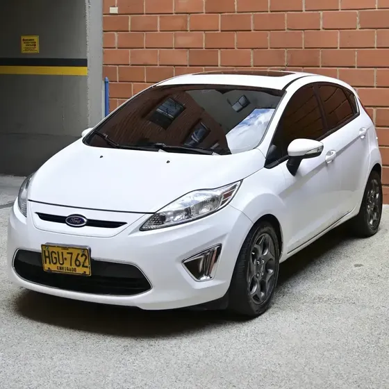 Ford Fiesta 2013 1.6 Titanium Mt