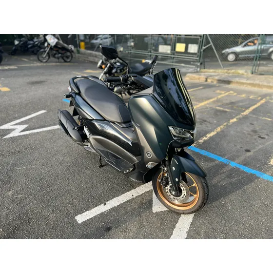 Yamaha Nmax 2025