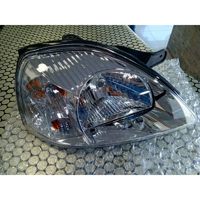 Faro Kia Rio Stylus 2008-2012 Delantero Derecho