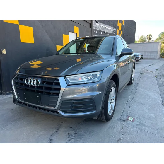 Audi Q5 2.0 L T Dynamic Dsg