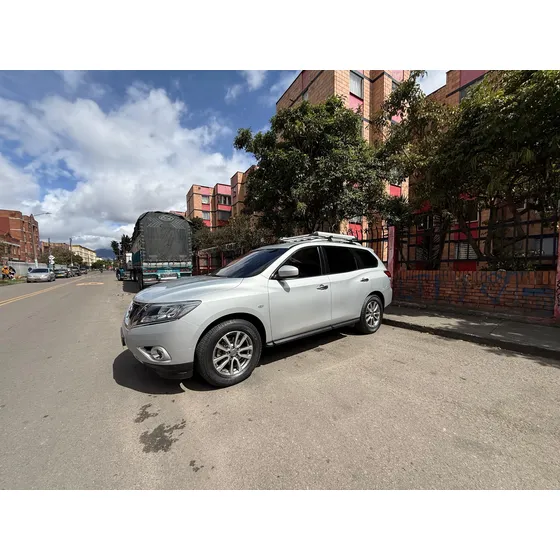 Nissan Pathfinder 3.5 R52 Advance