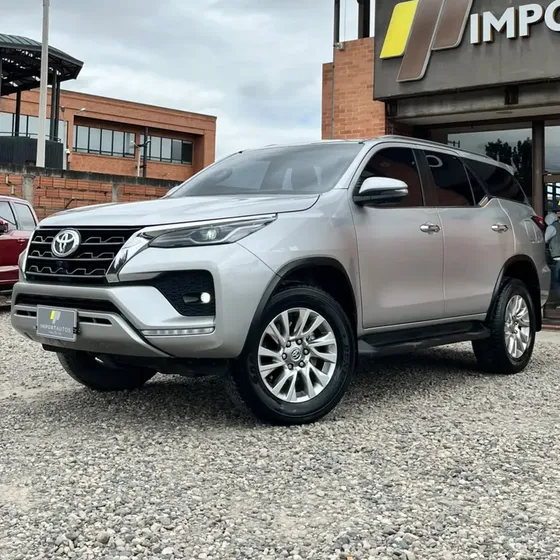 Toyota Fortuner 2022 2.7l