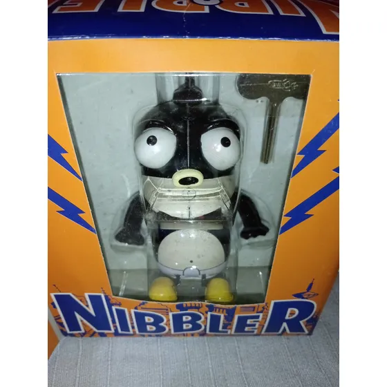 Futurama Mordelon Nibbler. No Robot Bender Juguete Antiguo Mordelon Nibbler Negro Y Crema