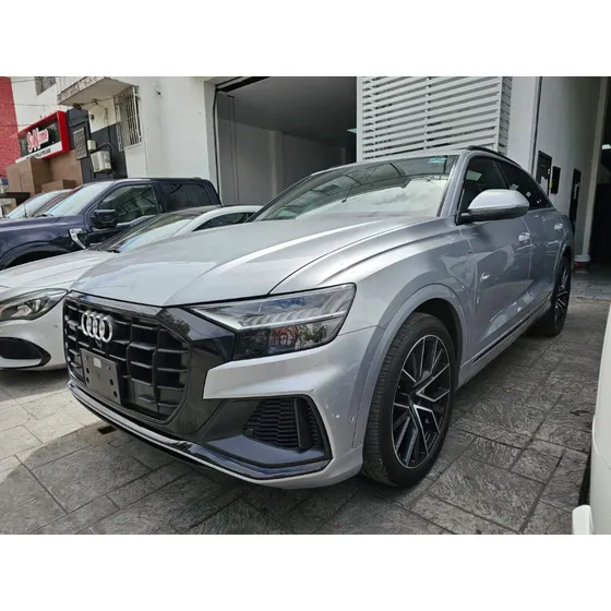 Audi Q8 3.0 55 Tfsi S-line Quattro