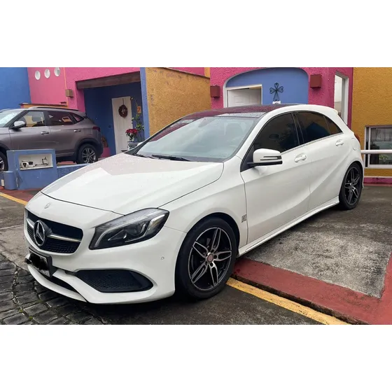 Mercedes-benz A200 2.0 300 Sport At