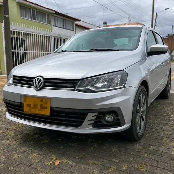 Volkswagen Voyage 2017 1.6 Highline