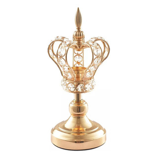Decoración Del Candelabro De La Corona Color A Decoración Del Candelabro De La Corona Color A