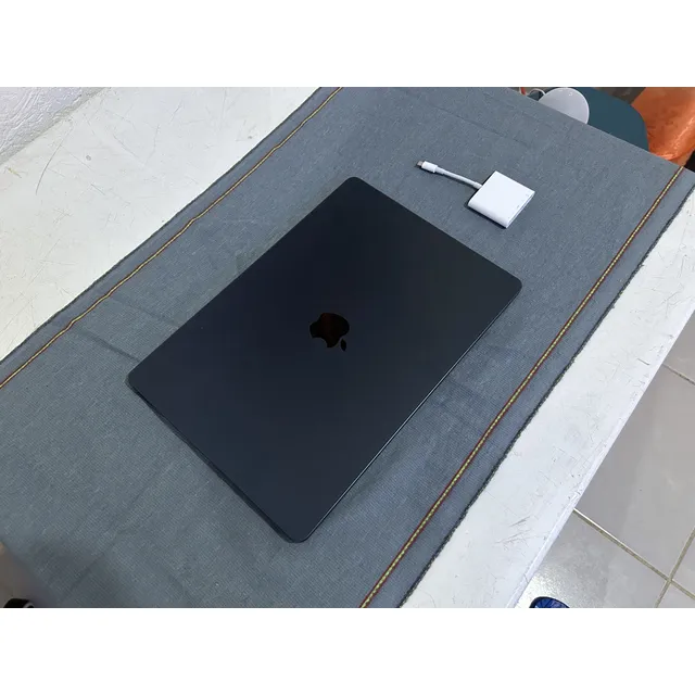 Apple Macbook Air M2 15 Pulgadas 2022 8gb 256gb Midnight