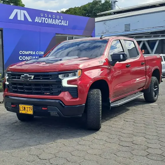 Chevrolet Silverado 2023 5.3 Z71 4x4 At
