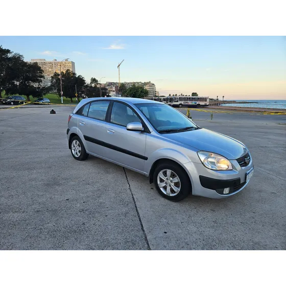 Kia Rio 1.6 Ex Cvvt Mt