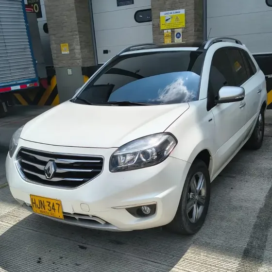 Renault Koleos 2014 2.5 Dynamique Bose