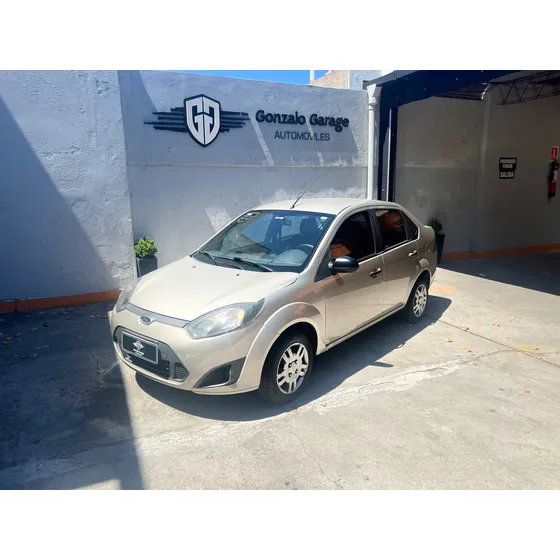 Ford Fiesta Max 1.6 Ambiente