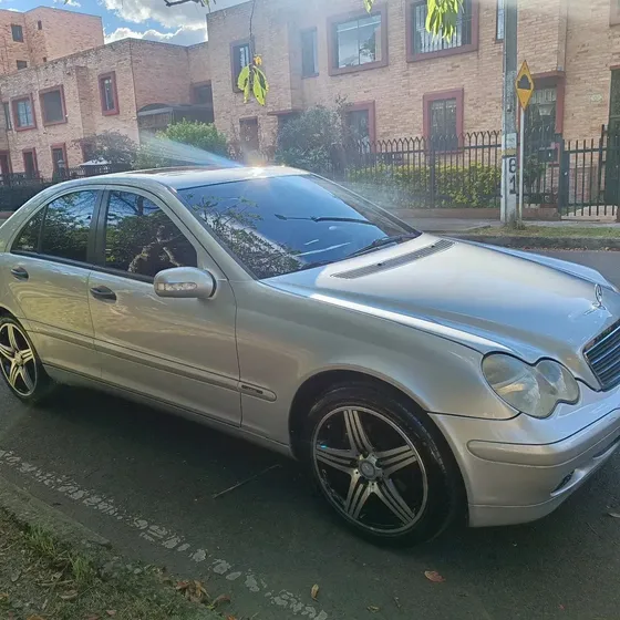 Mercedes-Benz Clase C 2003 2.0