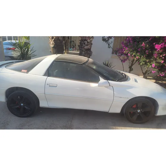 Chevrolet Camaro Convertible At