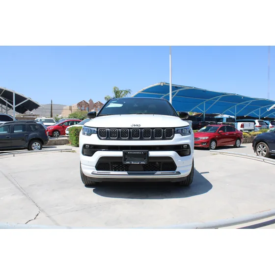 Jeep Compass 5 Pts. High Altitude, 2.0t, Ta, A/ac. Aut., Piel, Qcp, Ra-19, 4x4