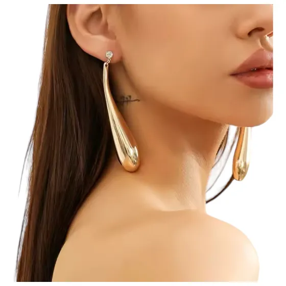 Aros Largos Lágrima Gotas 9 Cm. Cristal, Bañado En Oro