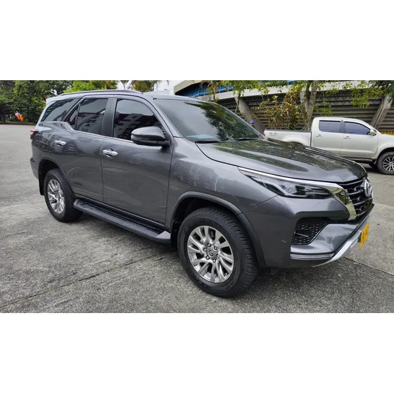 Toyota Fortuner 2.7l