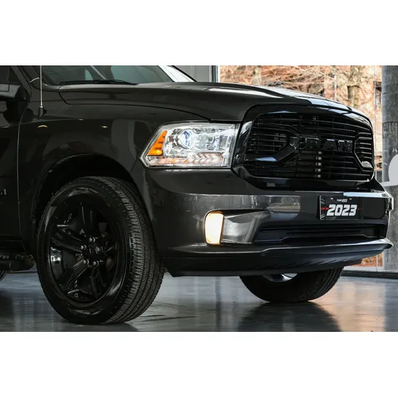 Dodge Ram Night Edition Laramie
