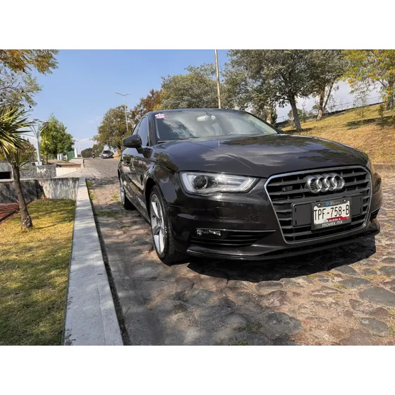 Audi A3 1.8 Attraction Plus At